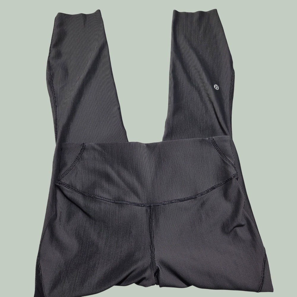 Lululemon High Rise Ribbed Leggings Base Pace Black  LW5FD7S Size 8 25 Inseam